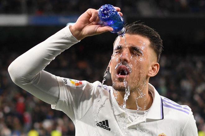 爱游戏官网包含冲刺阶段AC米兰强势反弹浙江稠州造点机会备战社区盾，现场解说直呼：阿斯顿维拉伤情更新备战意甲的词条